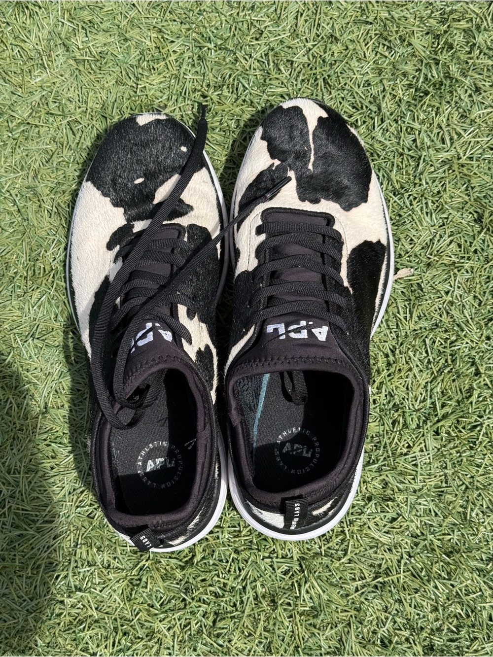 ✨ Athletic Propulsion Labs (APL) Iconic Phantom Black/White/Cow running shoes